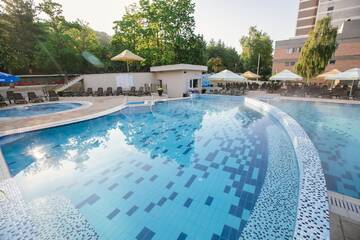 Фотографии Отель Hotel Poienița г. Бэйле-Феликс (Румыния) №4 Фото Отель Hotel Poienița г. Бэйле-Феликс 4