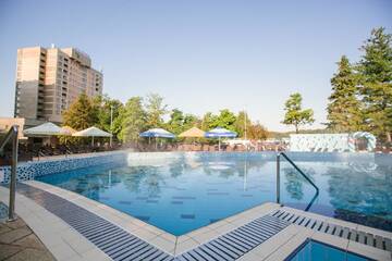 Фотографии Отель Hotel Poienița г. Бэйле-Феликс (Румыния) №5 Фото Отель Hotel Poienița г. Бэйле-Феликс 5