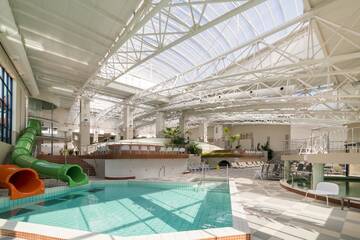 Фотографии Отель Lotus Therm Spa&Luxury Resort г. Бэйле-Феликс (Румыния) №2 Фото Отель Lotus Therm Spa&Luxury Resort г. Бэйле-Феликс 2