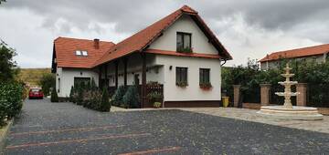 Фотографии Гостевой дом Casa Cu Pridvor г. Бэйле-Феликс (Румыния) №1 Фото Гостевой дом Casa Cu Pridvor г. Бэйле-Феликс 1