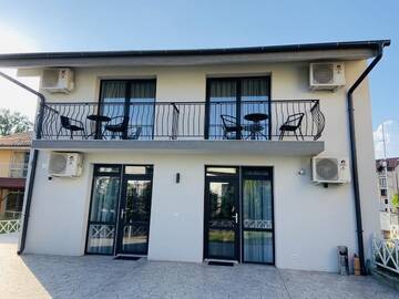 Фотографии Гостевой дом Villa Alisia г. Бэйле-Феликс (Румыния) №2 Фото Гостевой дом Villa Alisia г. Бэйле-Феликс 2