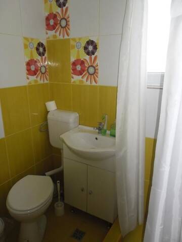 Фото номера Стандартный двухместный номер с 1 кроватью Гостевой дом Casa Sidor г. Бэйле-Феликс 14