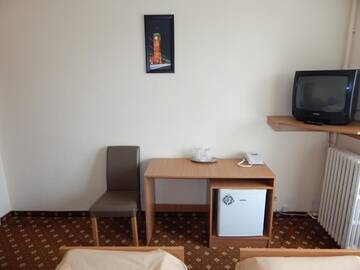 Фото номера Twin Room with Thermal Pool access Отель Hotel Padis г. Бэйле-Феликс 4