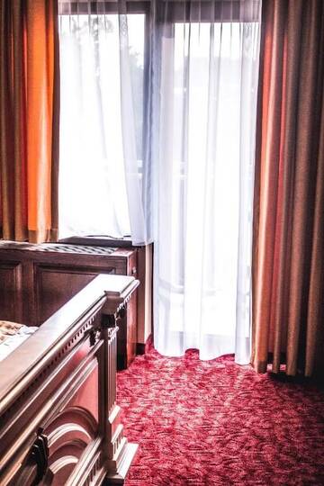 Фото номера Семейный люкс Гостевой дом Casa Antic г. Бэйле-Феликс 15
