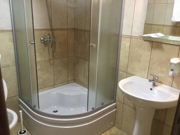 Фото номера Двухместный номер Делюкс с 1 кроватью Гостевой дом Casa Irlandeza - Irish House г. Бэйле-Феликс 7