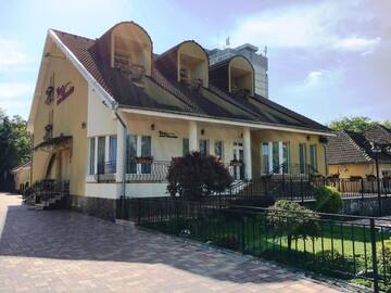 Фотографии Гостевой дом Casa Veronica г. Бэйле-Феликс (Румыния) №1 Фото Гостевой дом Casa Veronica г. Бэйле-Феликс 1